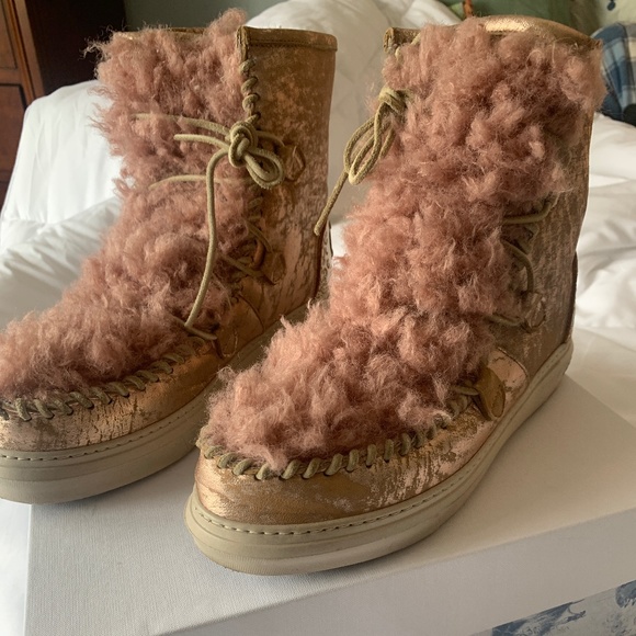 This size 41 ran a bit smaller - Picture 1 of 1